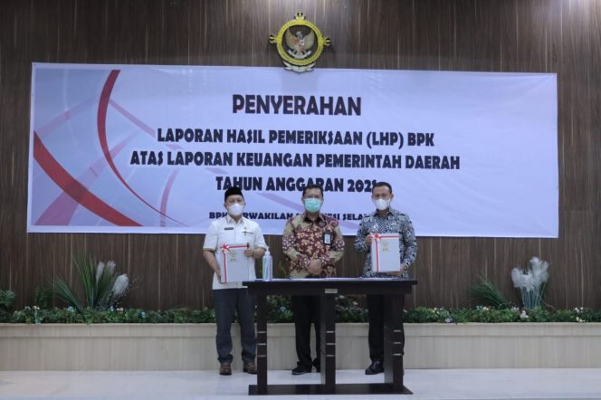 
					Bupati Berhasil Antar Takalar Raih Opini WTP Dari BPK