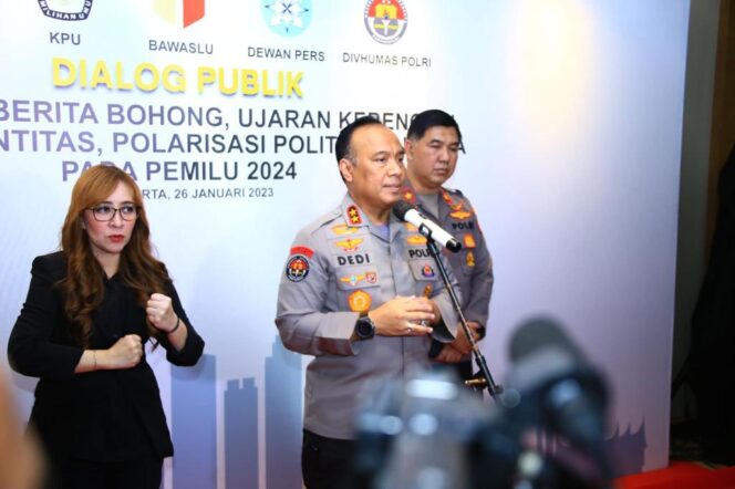 
					Masyarakat Apresiasi Langkah Divisi Humas Polri Dalam Menggelar Dialog Publik Jelang Pemilu 2024