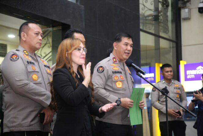 
					Sidang KKEP Polri Putuskan Pertahankan Richard Eliezer Sebagai Anggota Polisi