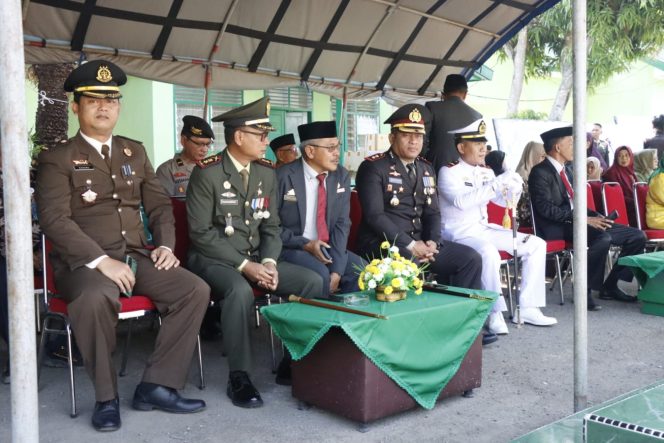 
					Kapolres Bulukumba Hadiri Upacara Peringatan HUT TNI Ke 78 Tahun 2023