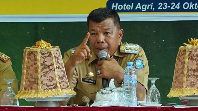 
					Duet Bersama Ketua Dekranasda, Bupati Andi Utta Ungkap Filosofi Usaha ke IRT