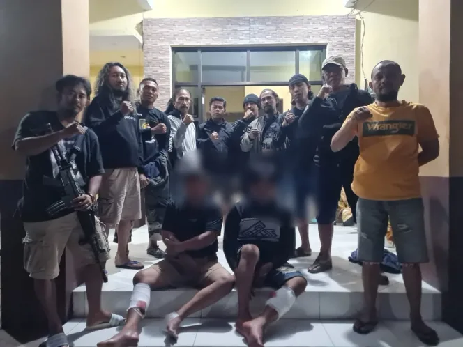 
					Dua Pelaku Residivis Spesialis Curi Uang Nasabah Bank Diringkus Polisi.