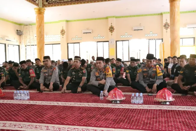 
					Binrohtal Polres Takalar, Jalin Silaturahmi dan Sinergitas TNI-Polri